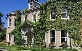 Tinakilly Country House Hotel